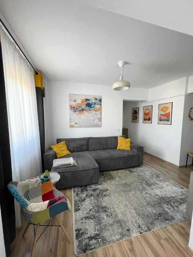 Cozy Apartment - Near Airport And Palas Mall Iasi Luaran gambar